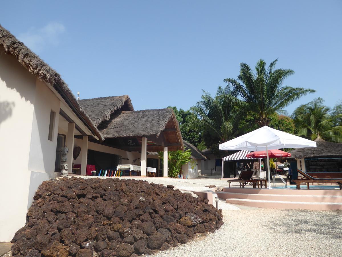 Hotel Kasa Afrikana Bubaque Exterior photo
